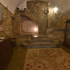 Pensjonat Pensio Bellmirall, Girona